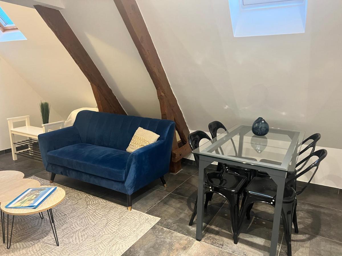 Les Suites Du Colonel Vannes Eksteriør billede