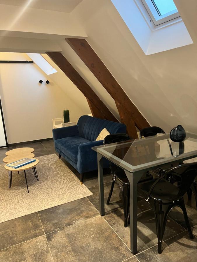 Les Suites Du Colonel Vannes Eksteriør billede