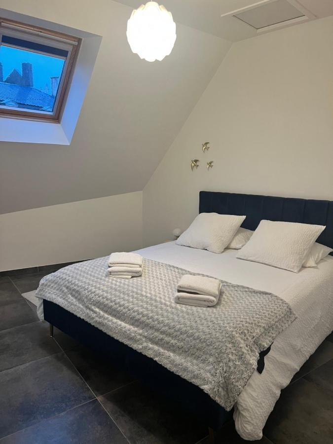Les Suites Du Colonel Vannes Eksteriør billede